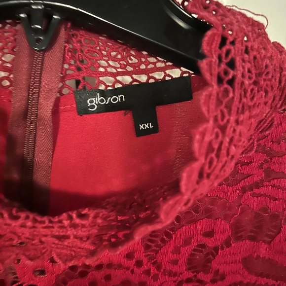 Gibson red lace top - Picture 3 of 7